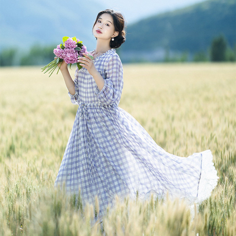 文艺方格子连衣裙女夏季碎花裙