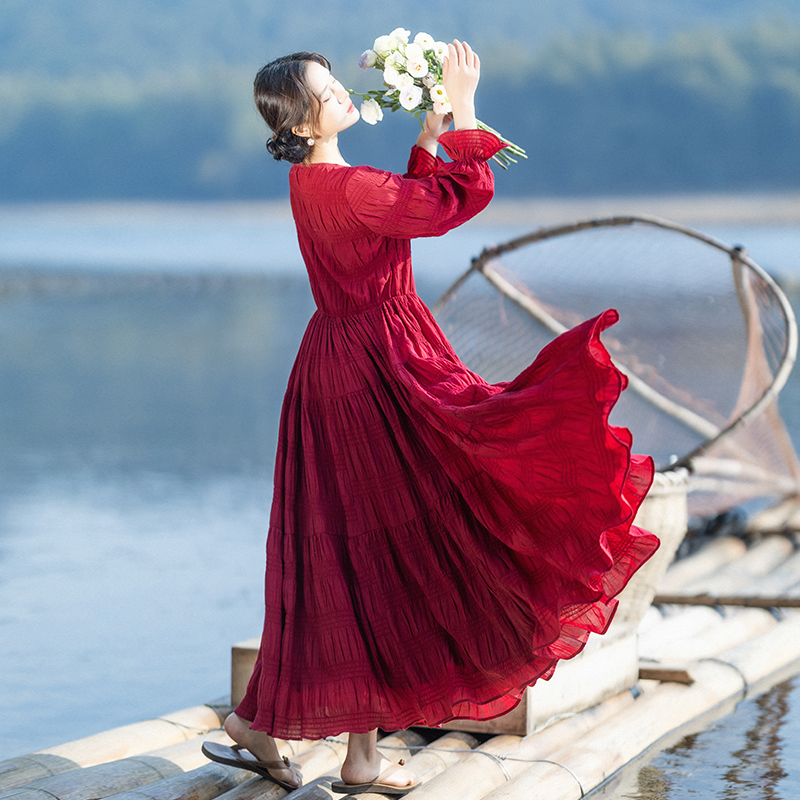 喇叭袖纯色复古抽褶系带大摆裙