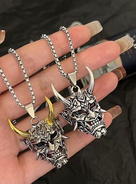 爆款金角般若吊坠钛钢项链男鬼怪面具吊坠嘻哈痞帅炫酷个性配饰品
