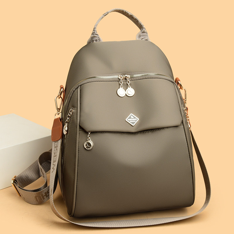 牛津布双肩包女新款时尚轻便包包书包女士户外出游旅行大容量背包