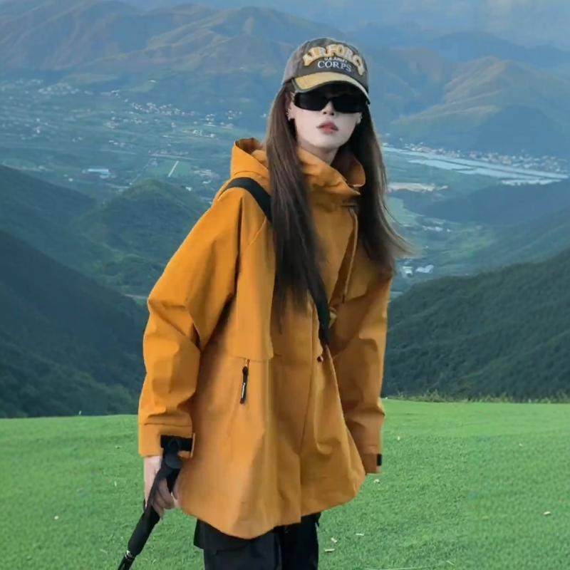 连帽冲锋衣外套女2025春秋新款休闲 运动户外登山服工装夹克上衣