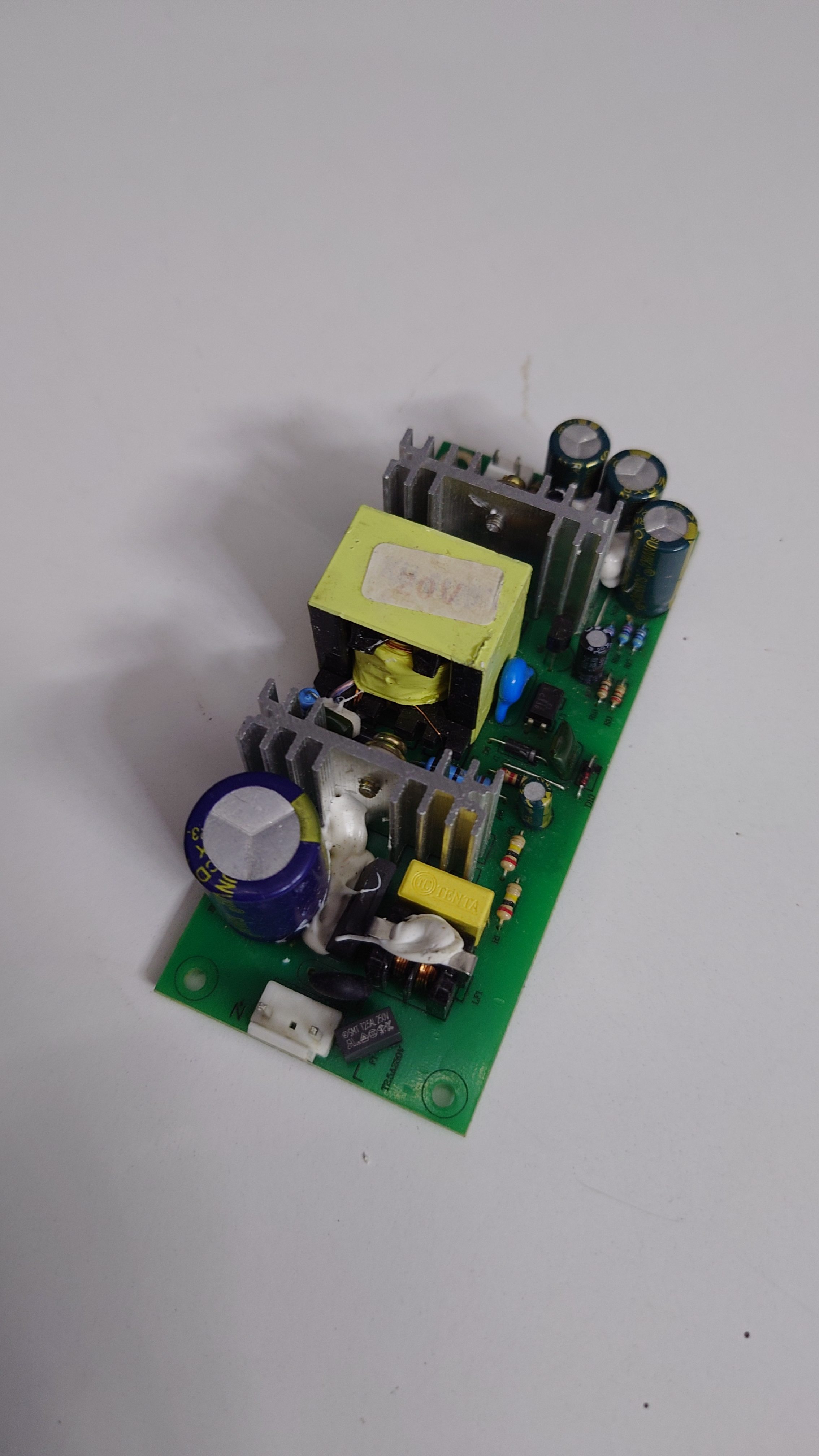 户外拉杆音响家庭音响电源板充电板 20V5A板尺寸4X10厘米