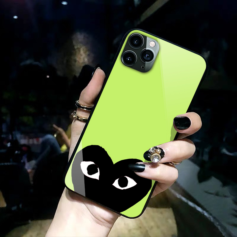 苹果16promax潮牌情侣玻璃