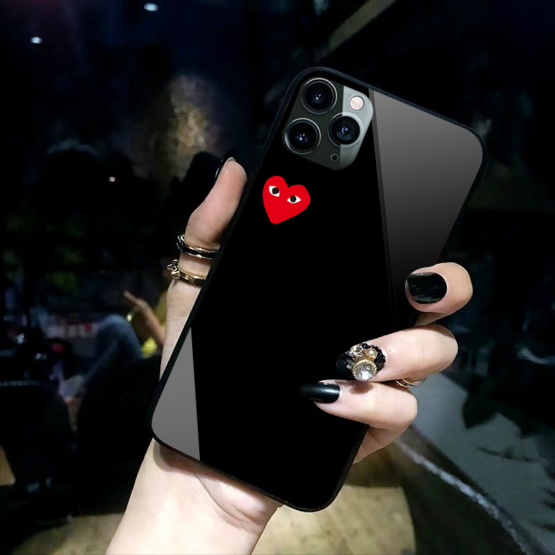 苹果17promax玻璃软壳潮牌小爱心