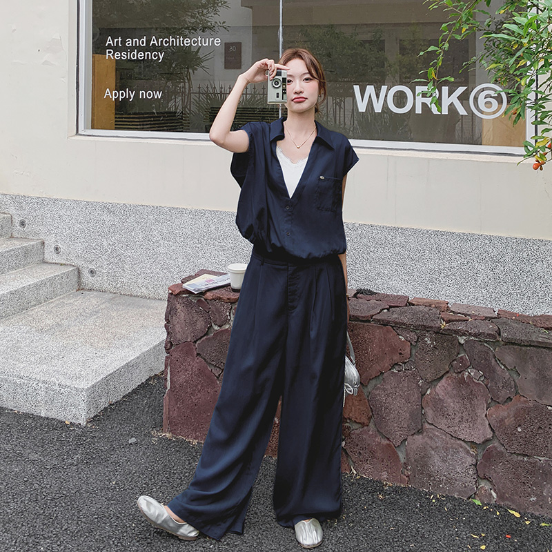 藏青色穿搭休闲工装衬衣套装女夏季2025新款气质盐系阔腿裤两件套