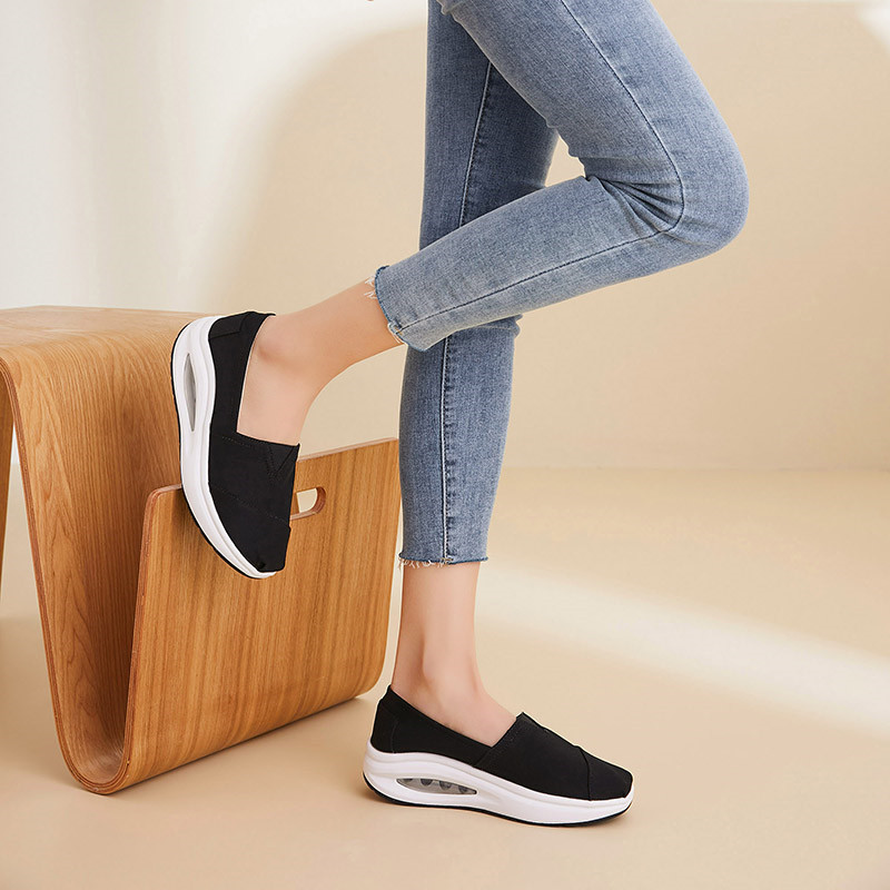摇摇鞋女坡运动厚底懒人