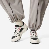 李宁秋季 女子复古休闲舒适缓震软弹低帮运动板鞋 AGCU368