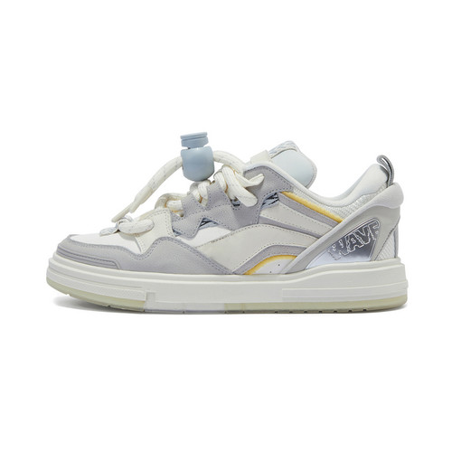 李宁女透气防滑低帮百搭运动鞋经典休闲鞋板鞋AECT054-B品