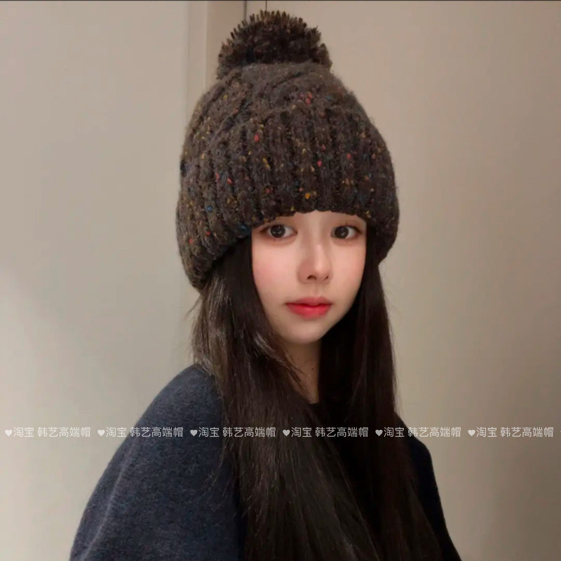 韩单新款大头围毛线帽子女可爱毛球保暖混色纱线针织帽显脸小帽子