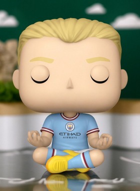 FUNKO POP 足球手办: 曼彻斯特城埃尔林·布劳特·哈兰德打坐形态