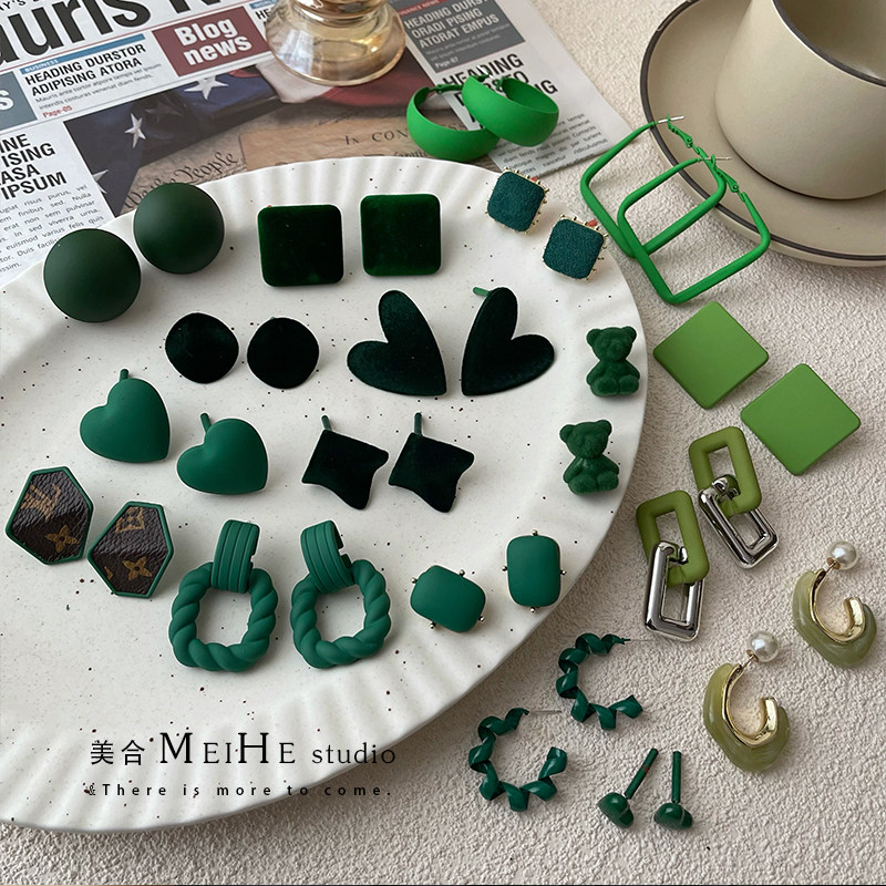 植绒冬季墨绿色耳环欧美复古夸张不规则几何方块爱心麻花耳钉