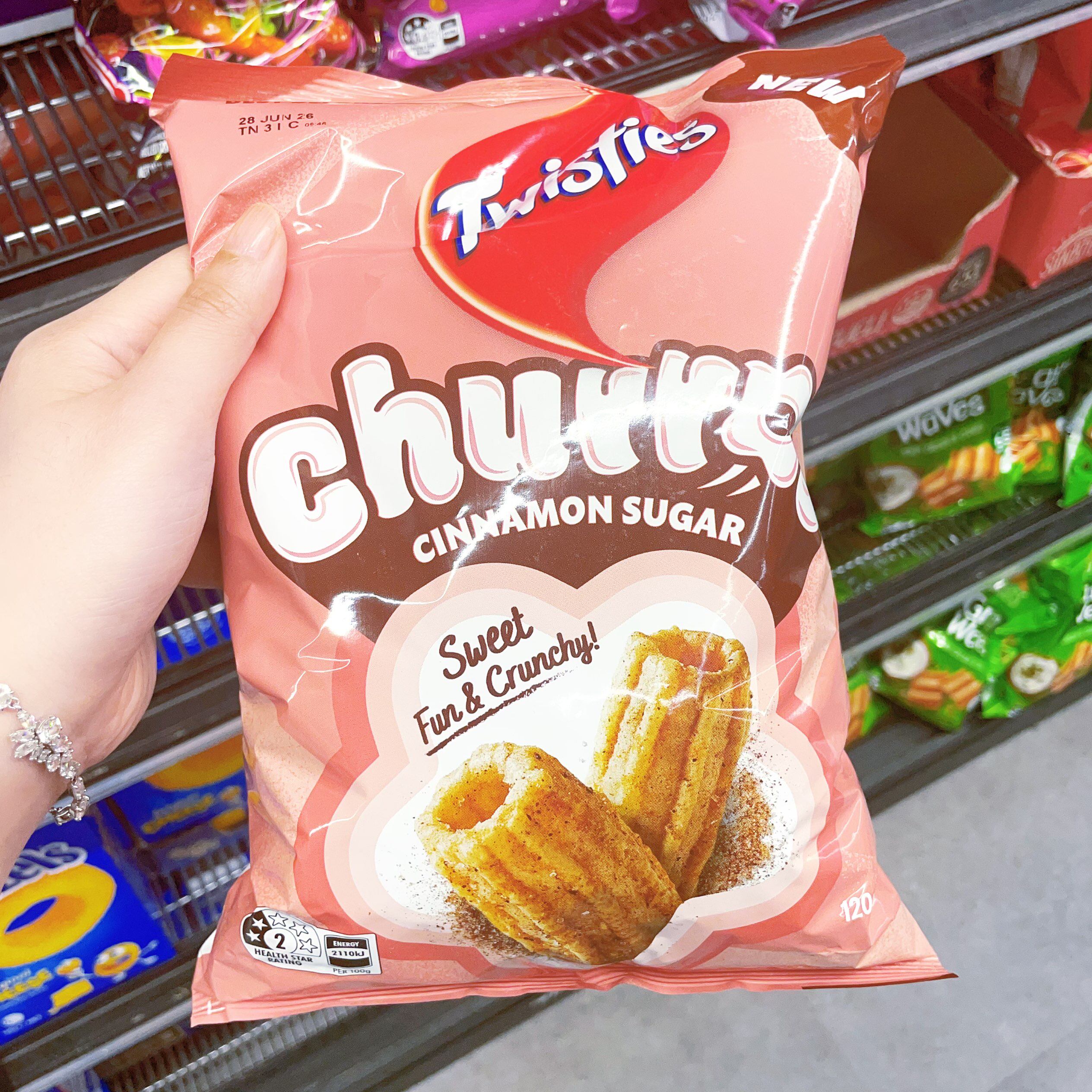 澳洲代购直邮 Twisties 崔思迪鸡肉奶酪泡芙条限量邪恶芝士派 80g