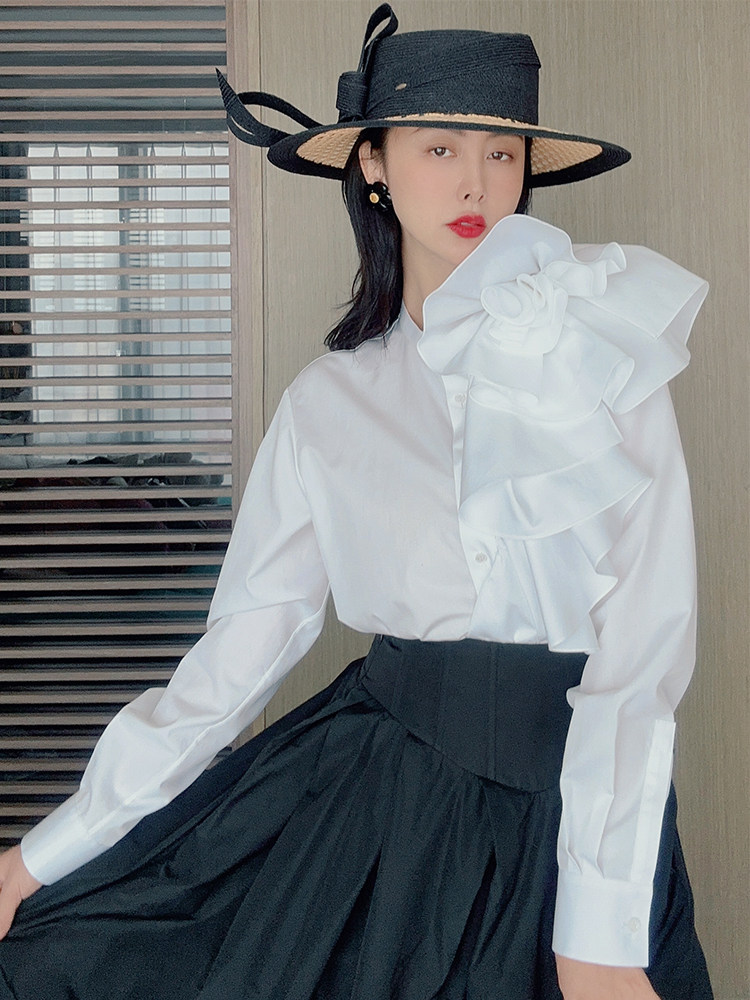 tracy chu 白色高纱织棉手工制作立体花朵宫廷风衬衫