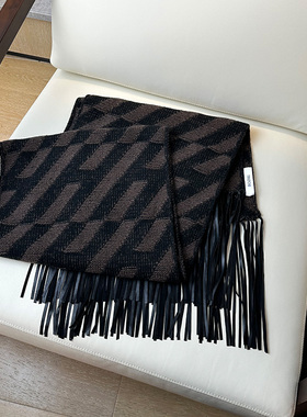 TRACYCHU LP CASHMERE暖光琉璃棕黑波谱重工皮流苏超细山羊绒围巾