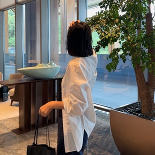 【王小姐】翻领“月光白茶” 简约廓形设计感白衬衫女 韩系秋衬衣