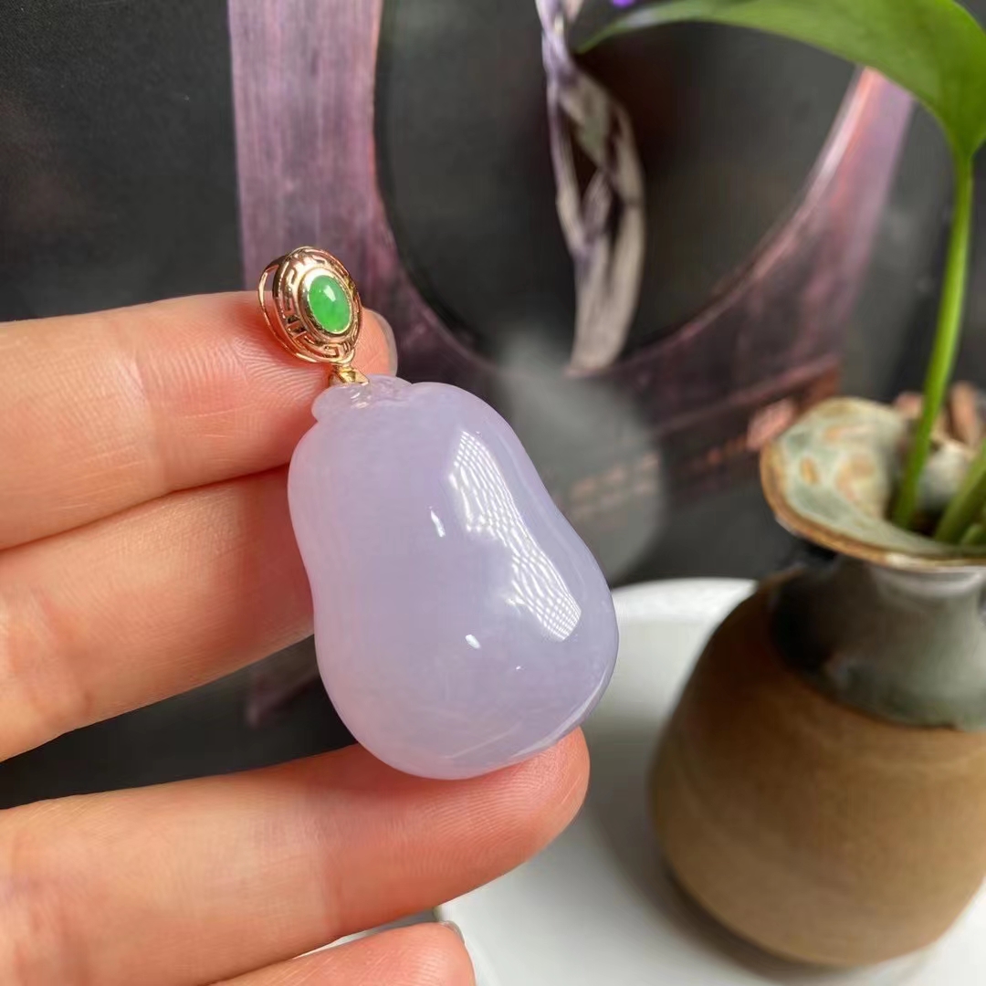 翡翠老坑冰紫福气瓜  正品带权威证书36r