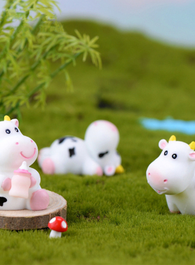 超萌奶牛树脂公仔奶瓶模型装饰品