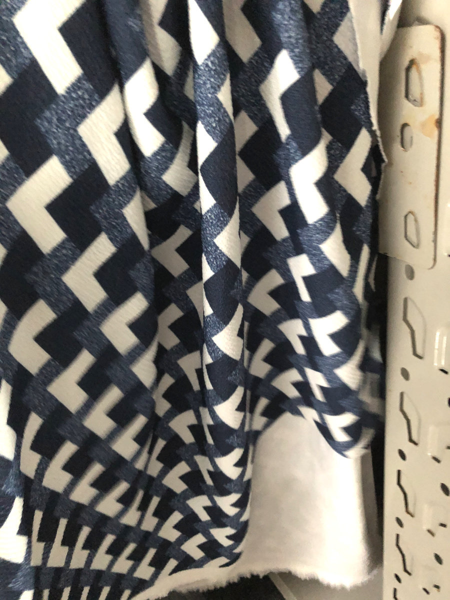 高档弹力波浪布料 春秋季时尚垂感西装裤子马甲套装裙子服装面料
