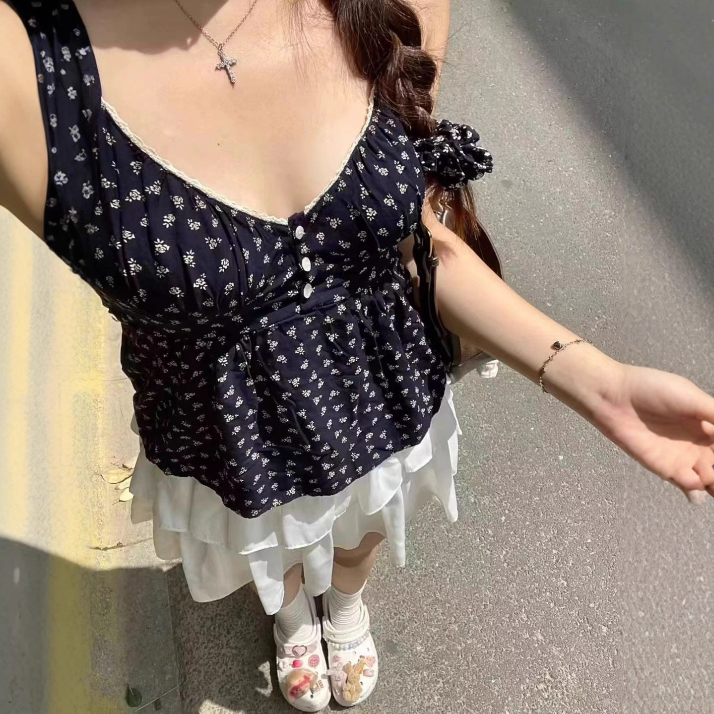 小海鸥美式复古玫瑰碎花背心