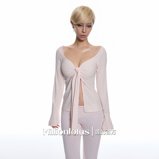 设计粉色纯欲套装 纯色开叉露脐系带上衣喇叭袖 百万 莲