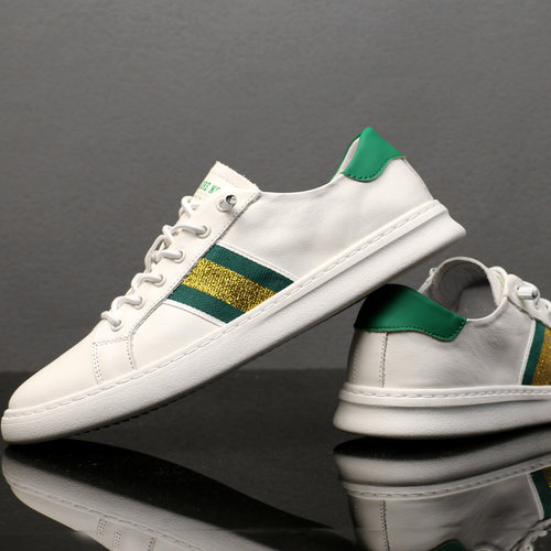 异图真皮透气板鞋小白鞋男软底