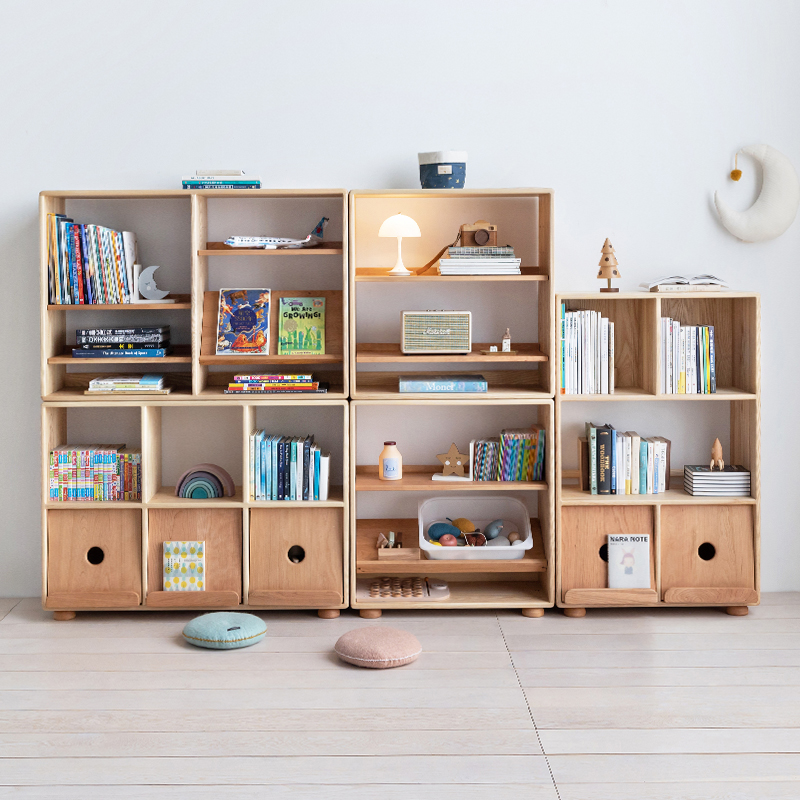 孩在书架收纳柜翻门环保