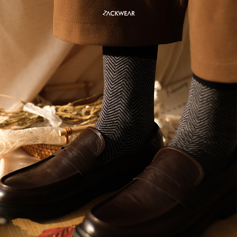 【上新】男士绅士袜正装无骨高端商务棉袜中筒袜复古条纹袜情侣