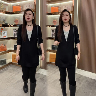 休闲遮肉显瘦百搭卫衣裙 连衣裙女2025秋冬新款 时尚 V领链条钻大衫