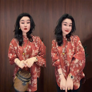 2026年早春新款时尚精致复古风碎花圆领中式设计袖宽松显白衬衫女