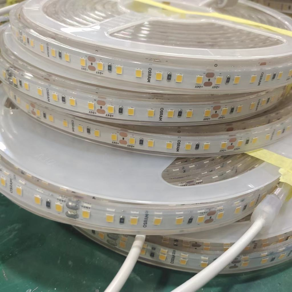 12v24v欧司朗灌胶防水灯带120灯每米IP67