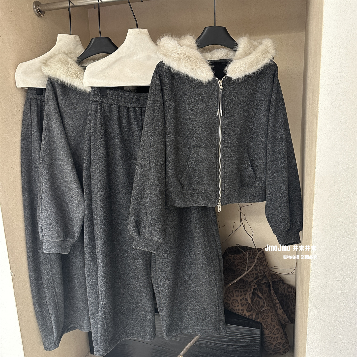 加绒加厚毛毛连帽休闲套装女