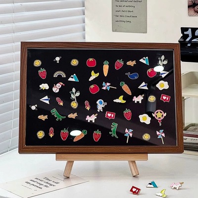 勋章奖章展示框金属徽章收集毛毡纪念板吧唧架胸针防尘复古收纳盒