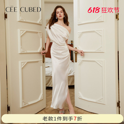 CEECUBED米白醋酸斜肩连衣裙