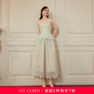 李依晓贺美琦同款CEE CUBED欧根纱花朵刺绣挂脖系带蛋糕连衣裙25