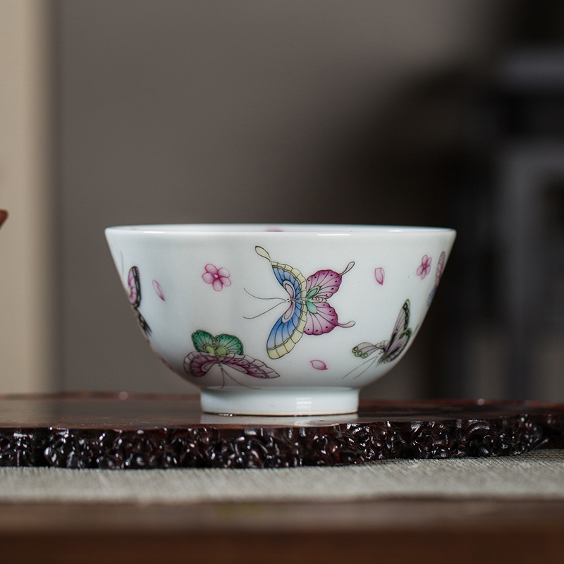 枭窑手工手绘彩蝶酚飞杯珐琅彩