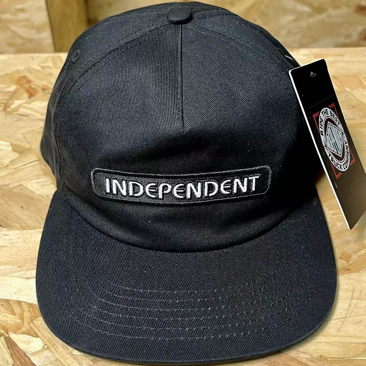 滑板大牌 INDEPENDENT 滑板帽  潮流 穿搭 街头 滑板