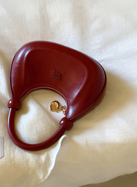 南风Chio2nd 真皮月牙包包女秋冬手提包小拎包单肩斜挎包红色婚包