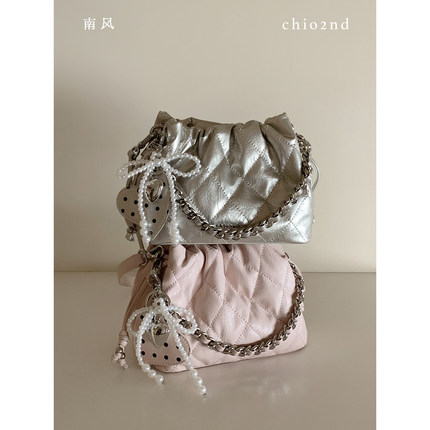 南风Chio2nd 鎏金珍珠链条包2026超火精致包包女单肩斜挎小水桶包