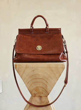 南风Chio2nd 邮差包包女士2026新款通勤手提包时尚气质单肩斜挎包