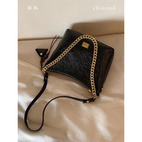 南风Chio2nd黑金链条托特包
