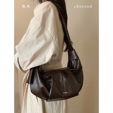 南风Chio2nd 浓巧可可腋下包包女褶皱休闲松弛感hobo包单肩斜挎包