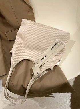 南风Chio2nd 半岛美术馆 托特包包女大容量休闲褶皱手提单肩大包