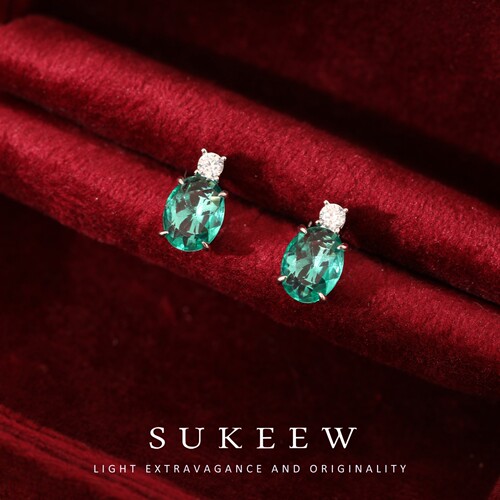 SUKEEW/酥可【青辉】简约经典四爪绿耳环243113