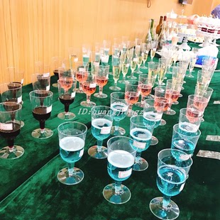 160ml一次性红酒杯高透塑料酒杯高脚杯试饮杯香槟杯鸡尾酒杯甜品