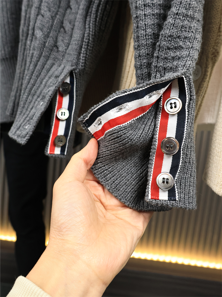 联名撞色织带！休闲潮流毛衣