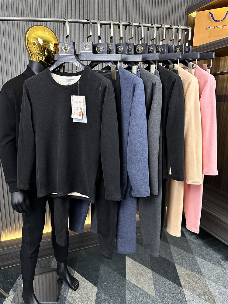 黑科技自发热保暖套装！套装