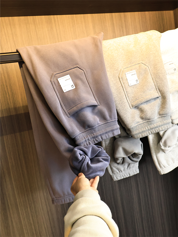 主打一个厚实！加厚奥绒！休闲裤