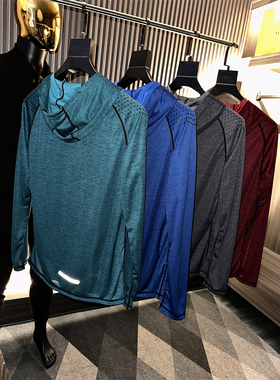 吸湿排汗！砖业级户外！春夏男士速干弹力运动连帽立体裁剪T恤衫