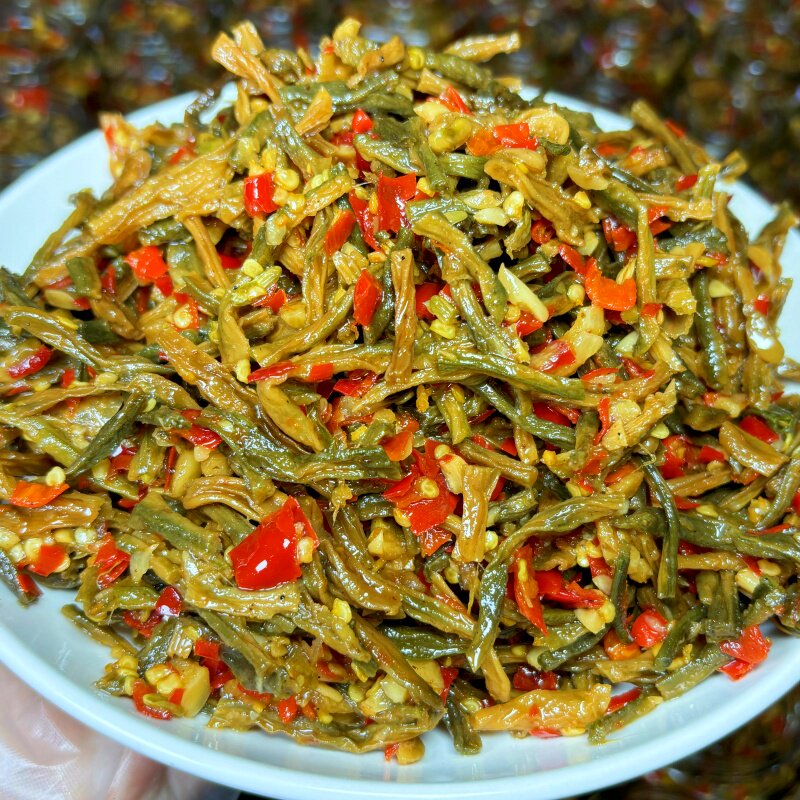 江西土特产香辣豆角干剁椒豇豆长豆角农家即食下饭菜咸菜罐装250g