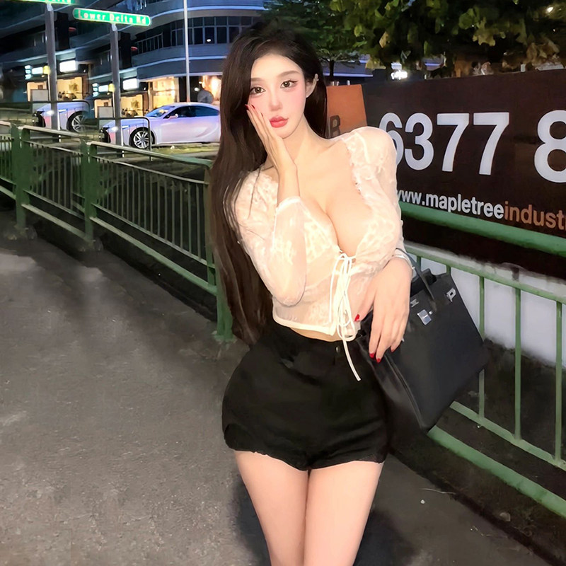 春秋款长袖性感蕾丝短款打底小衫